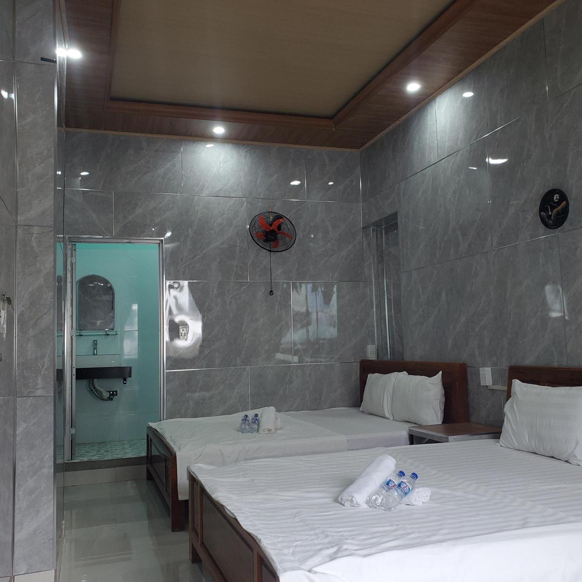 Tuan Thanh Homestay Tân Hiệ Kültér fotó