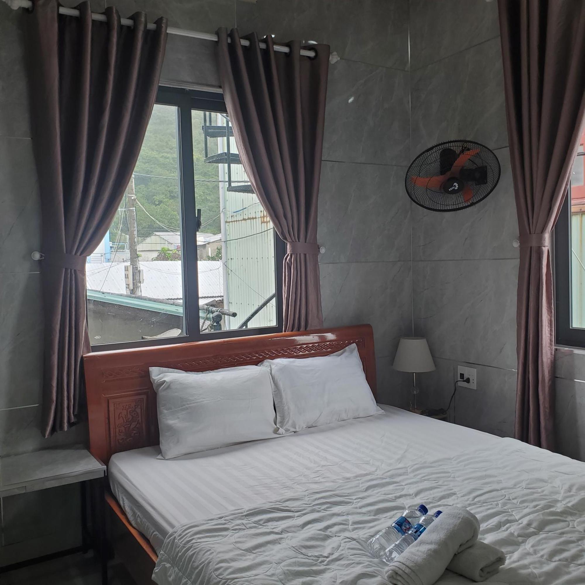 Tuan Thanh Homestay Tân Hiệ Szoba fotó